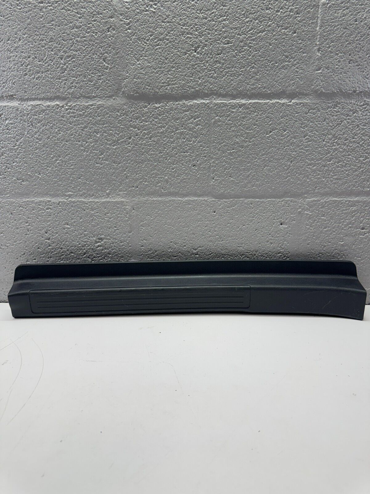 06-15 Mazda MX-5 Miata OEM Black Plastic Door Sill Scuff STEP Plate RH