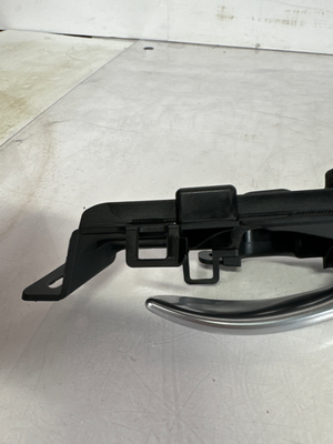 2011 BMW X5 35iX FRONT RIGHT PASSENGER SIDE INTERIOR DOOR HANDLE OEM+