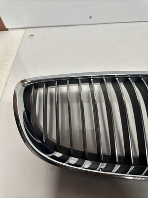 07-10 OEM BMW E92 E93 Coupe 328 335i Front Bumper Kidney Grilles Chrome