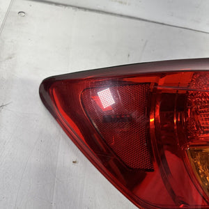 2006 2007 2008 LEXUS IS250 IS350 LEFT DRIVERS SIDE OUTER TAIL LIGHT