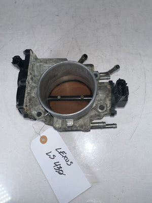 Genuine Throttle Body For Lexus GS400 GS430 LS430 SC430 V8 4.3L 2000-2005