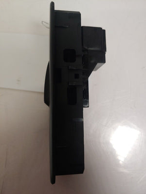 Window Switch Assembly - Land Rover LR3 Range Sport YUD501070PVJ