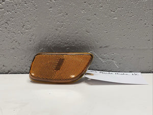 2006-2008 MAZDA MX5 MIATA RIGHT PASSENGER SIDE MARKER LIGHT LAMP OEM