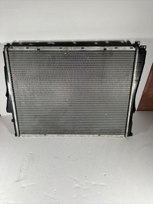 01 02 03 04 05 06 BMW 325I 330I AUTOMATIC TRANSMISSION RADIATOR