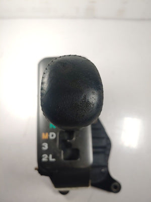 98-05 Lexus GS300 Automatic Transmission Shift Gear Shifter Assembly Knob