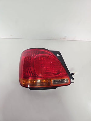 Driver Tail Light Quarter Panel Mounted Fits 01-05 LEXUS GS300 1111889