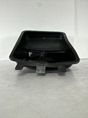 2007 - 2012 Mercedes Benz Gl Class Duct Air Cleaner Housing A1648300053